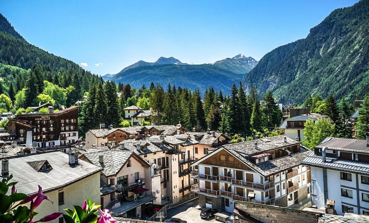 Grand Hotel Royal E Golf Courmayeur Extérieur photo